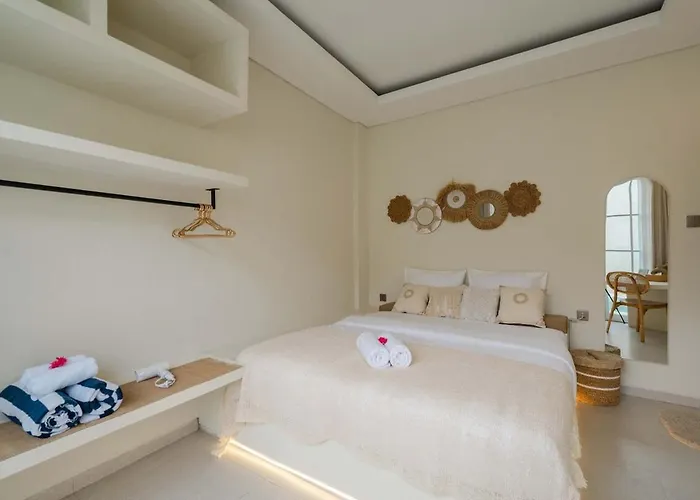 Villa Casa Del Sol 2br In Ungasan, Bali *